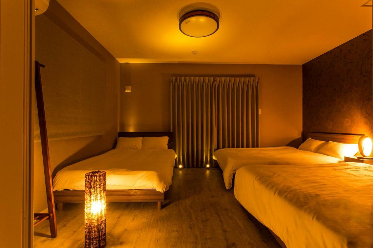 Beach Side Resort Grand Blue Okinawa นาโงะ ภายนอก รูปภาพ