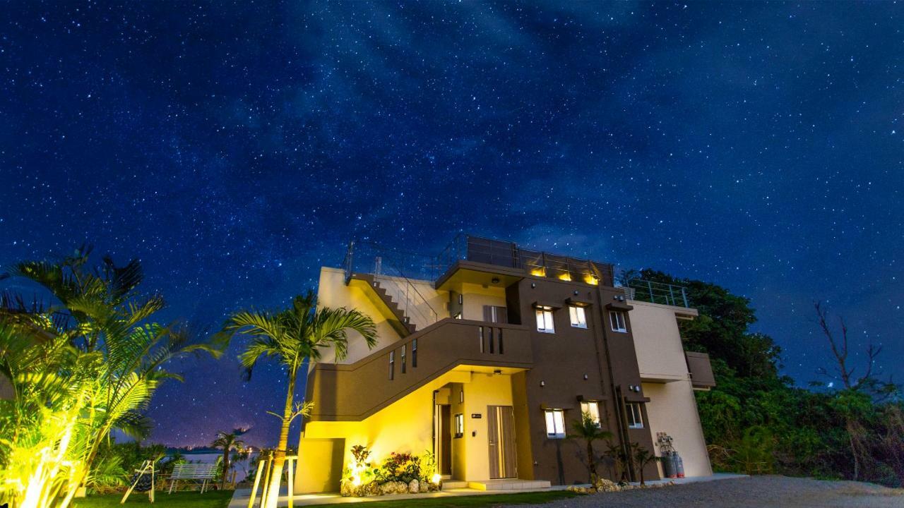 Beach Side Resort Grand Blue Okinawa นาโงะ ภายนอก รูปภาพ