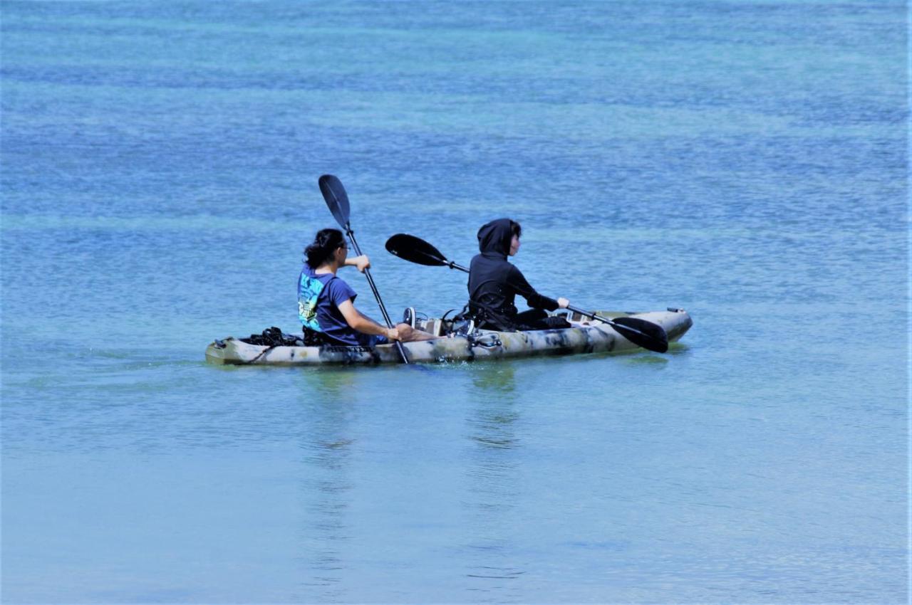 Beach Side Resort Grand Blue Okinawa นาโงะ ภายนอก รูปภาพ
