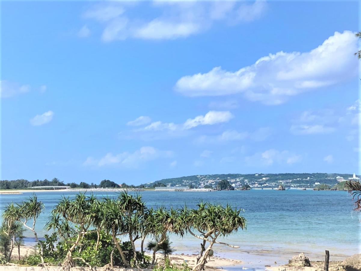 Beach Side Resort Grand Blue Okinawa นาโงะ ภายนอก รูปภาพ